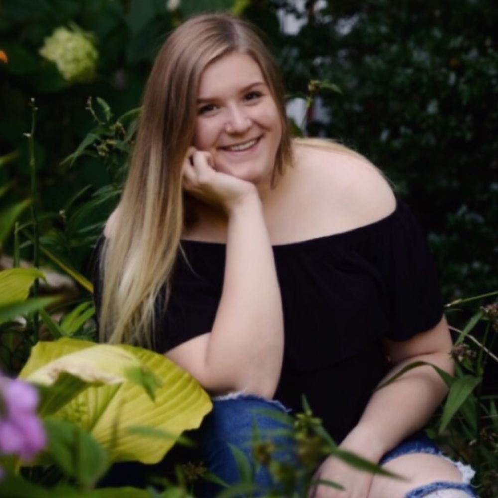 Meet your Posher, Emma